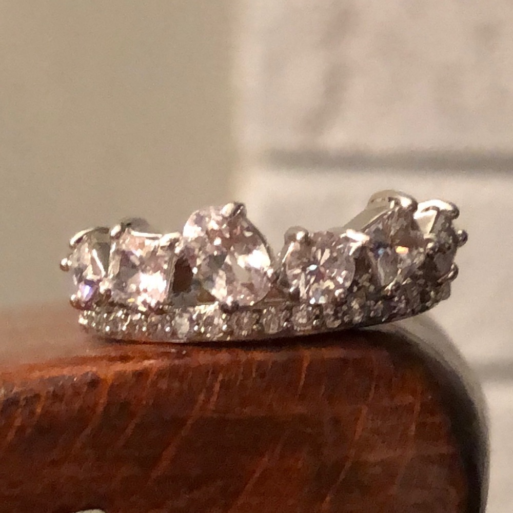 Crown Ring - Picture 2 of 7